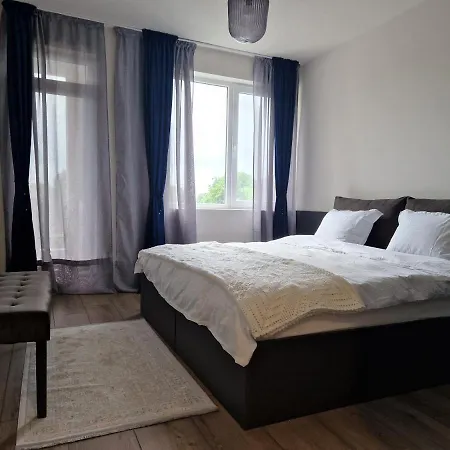 Enya Apartman