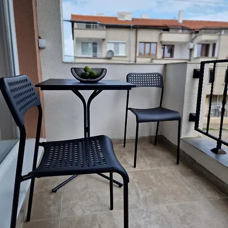 Enya Apartman
