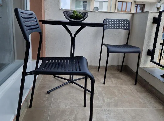 Enya Apartament Burgas City